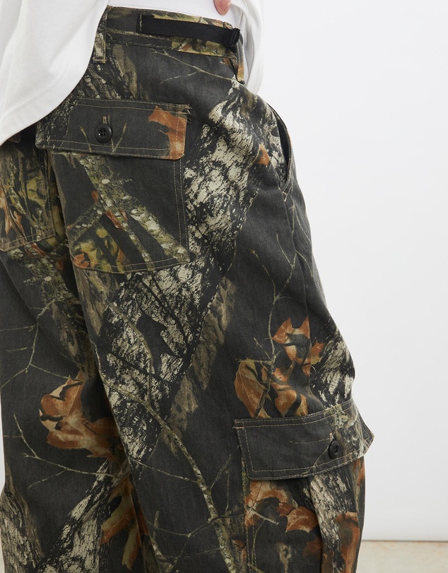 Vintage by The Real Deal - Pre Loved - Vintage Mossy Oak Realtree Camo Cargo Pants