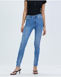GUESS - 1981 High Rise Skinny Jeans