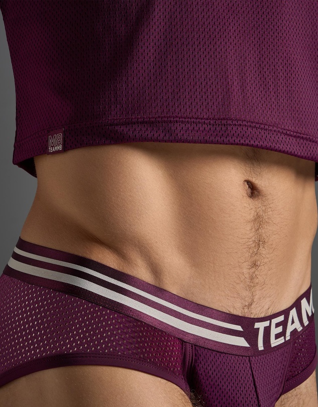 TEAMM8 - Racer Mesh Crop Singlet