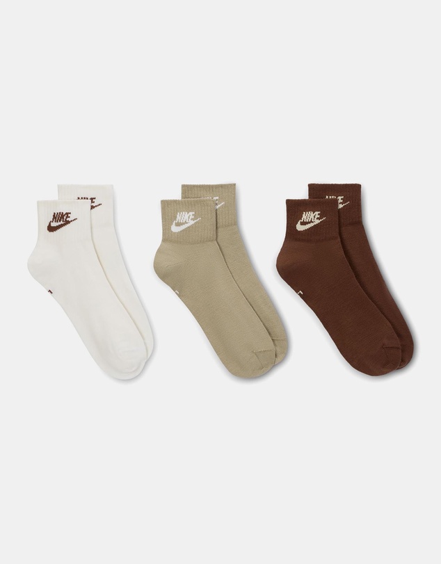 Nike - Nike Everyday Essential Ankle Socks (3 Pairs)