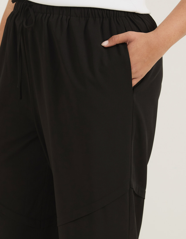 Atmos&Here Curvy - Zoe Relaxed Drawstring Pants with Seam Detail