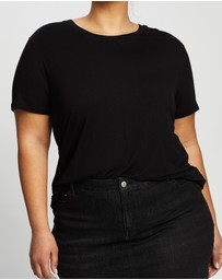Love Your Wardrobe - Jamison Everyday Tee