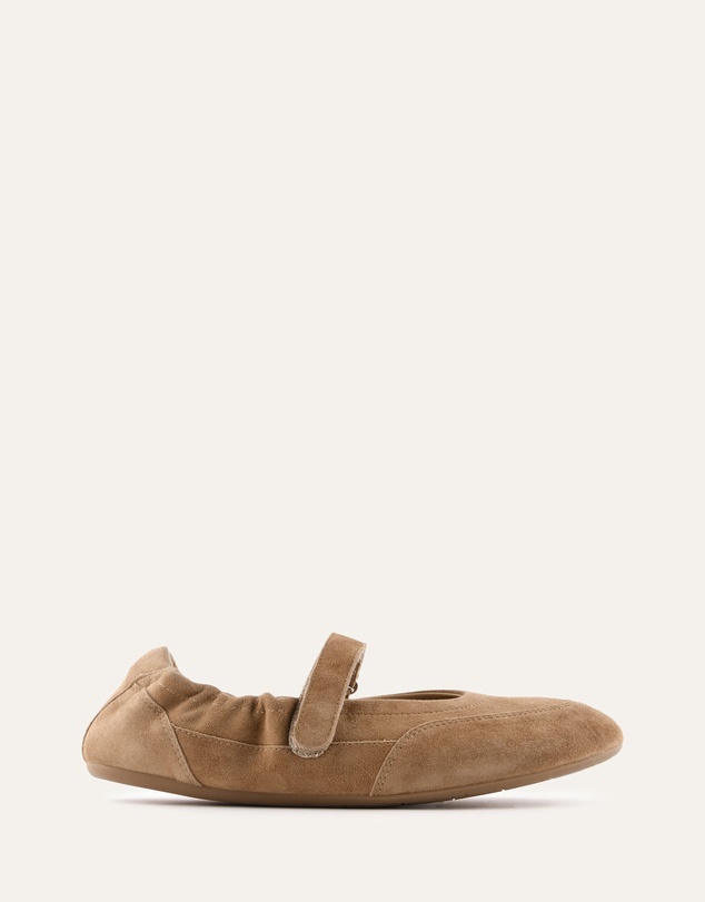 Jo Mercer - Chevy Casual Flats
