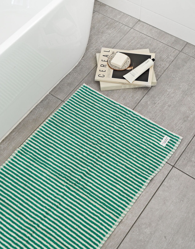 Miss April - Striped Bathroom Set