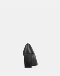 Hush Puppies - Jubilee