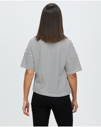 Atmos&Here - Alivia Relaxed Short Sleeve Tee