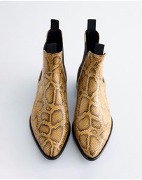 & Other Stories - Pointed-Toe Leather Chelsea Boots