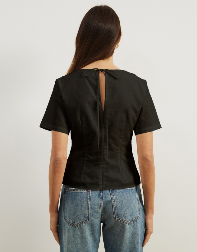 Atmos&Here - Maya Pin Tuck Top