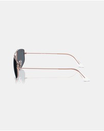 Ray-Ban - Explorer 5