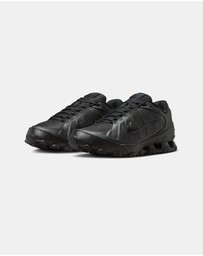 Nike - Reax 8 NSW SL - Men's