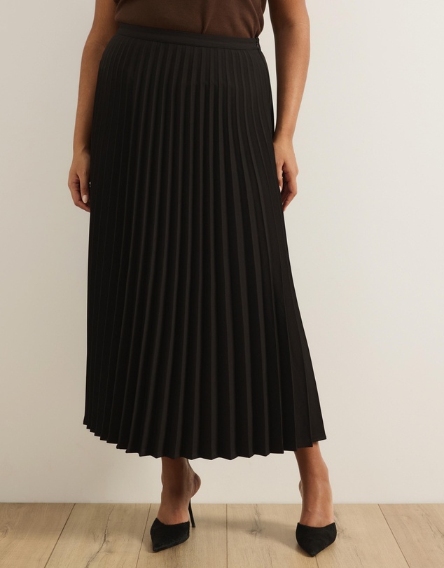 Atmos&Here Curvy - Evie Pleated Midi Skirt
