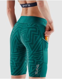 SKINS - SKINS Compression Women's Series-3 Clothing Half Tight Lt Teal Angle