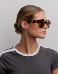 Reality Eyewear - Stella