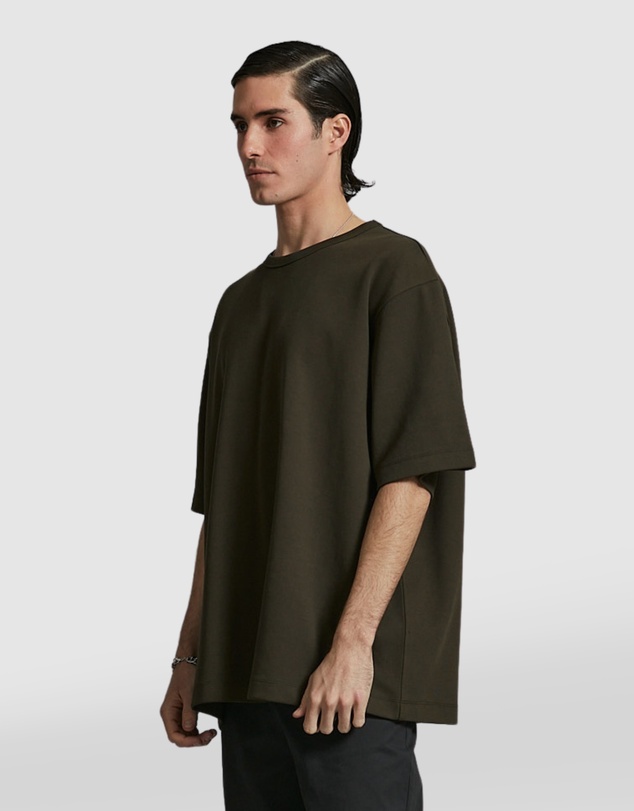 Nique - Toni Unisex Supersized Tee