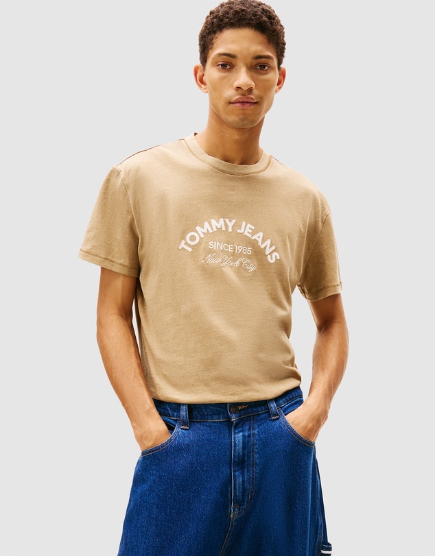 Tommy Jeans - Regular Center Arch SS T-Shirt