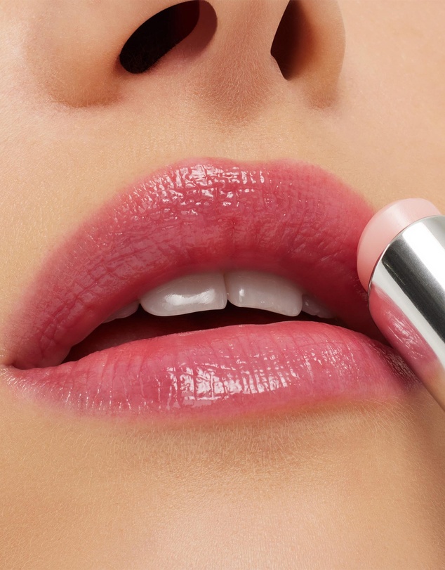 MAC - Glow Play Tendertalk Lip Balm