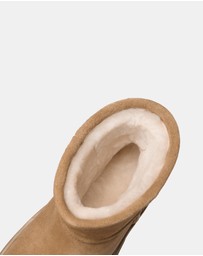 EVERAU - Australian Shepherd Ugg Salma Mini Cow Suede Upper UGG Boots