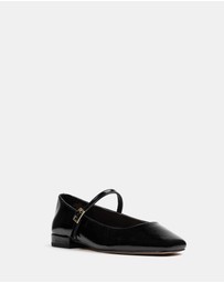Wittner - Aria Crinkle Patent Leather Mary Janes