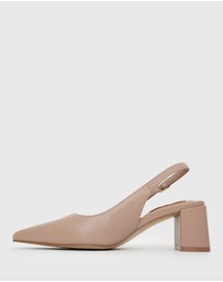 Betts - Wider Fit Kendra Leather Pointed Toe Slingback Pumps