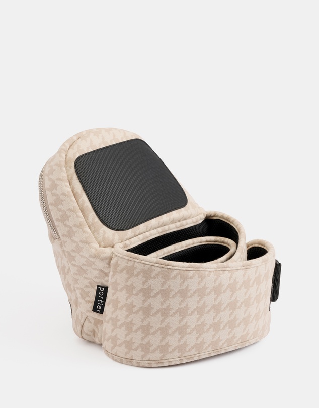 portier - The Brio Belt Toddler Carrier - Neutral Houndstooth