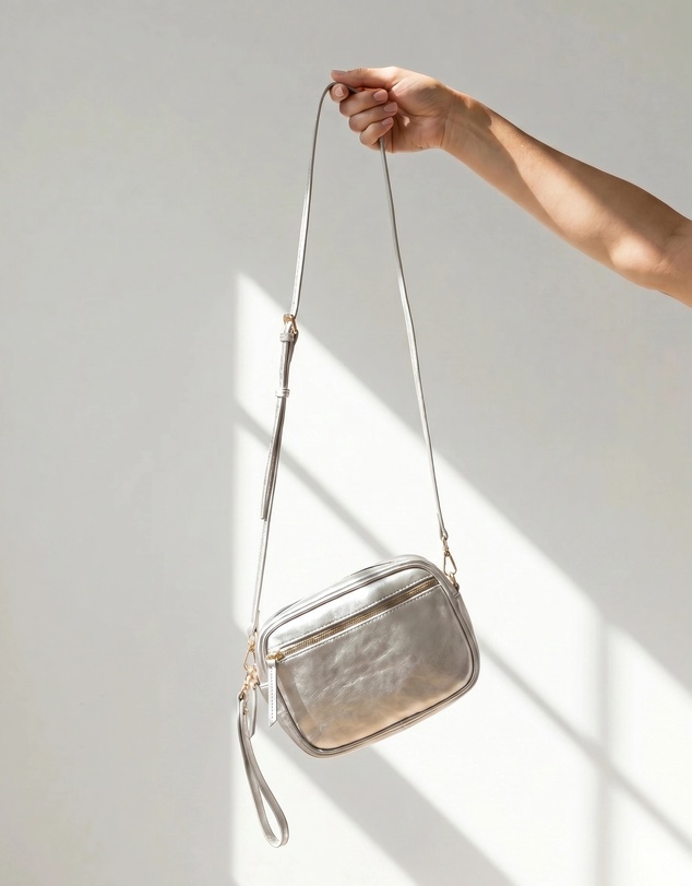 Cobb & Co - Aurora Metallic Crossbody Bag