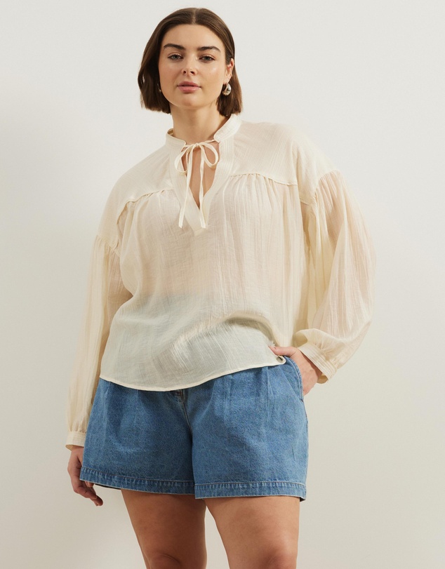 Atmos&Here Curvy - Sigrid Crinkle Blouse