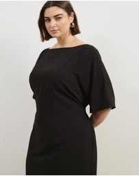 Atmos&Here Curvy - Aroha Boat Neck Maxi Dress
