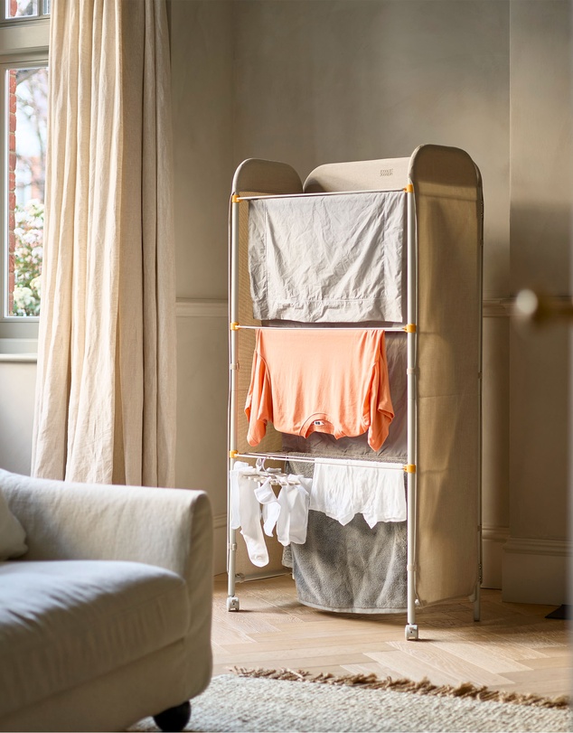 Joseph Joseph - Eclipse™ 3-tier Indoor Drying Rack with Integrated Screen