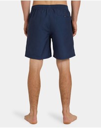 Quiksilver - Mens Everyday Vert 2.0 17