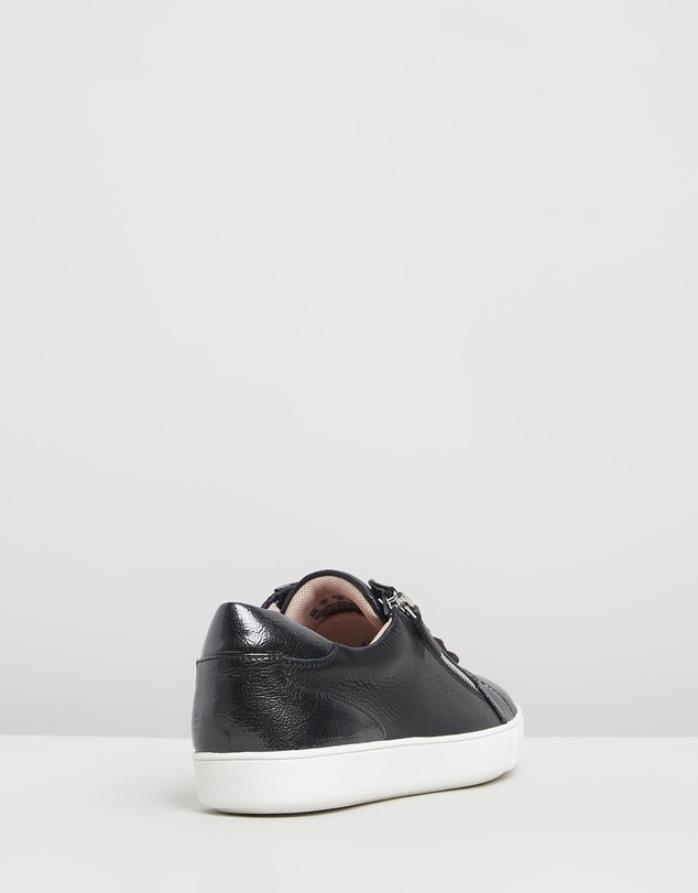 Naturalizer - Macayla Casual Sneaker