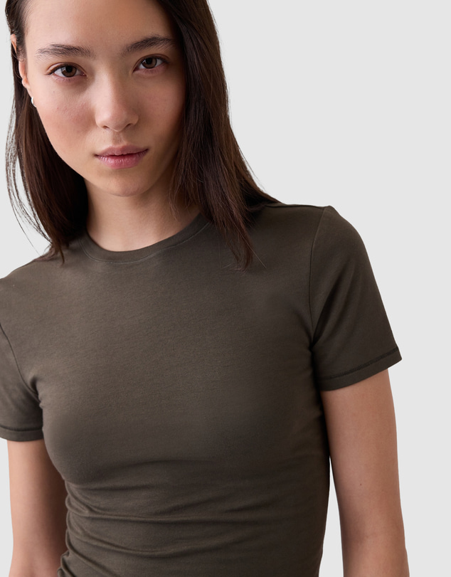 GAP - SS Closeknit Crew Top