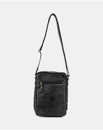 Pierre Cardin - Pierre Cardin Rustic Leather Cross Body Bag