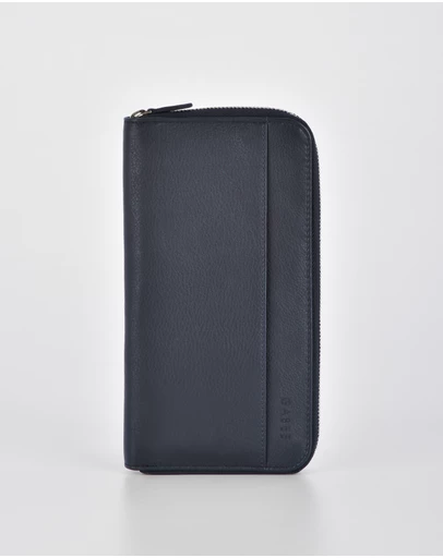 Cobb & Co - Dayna Leather Passport/Document RFID Wallet