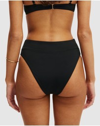 Cotton On Body - Highwaist Cheeky Bikini Bottoms