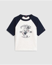 Tommy Hilfiger - Boys Graphic Raglan Crew Neck T-Shirt - Kids