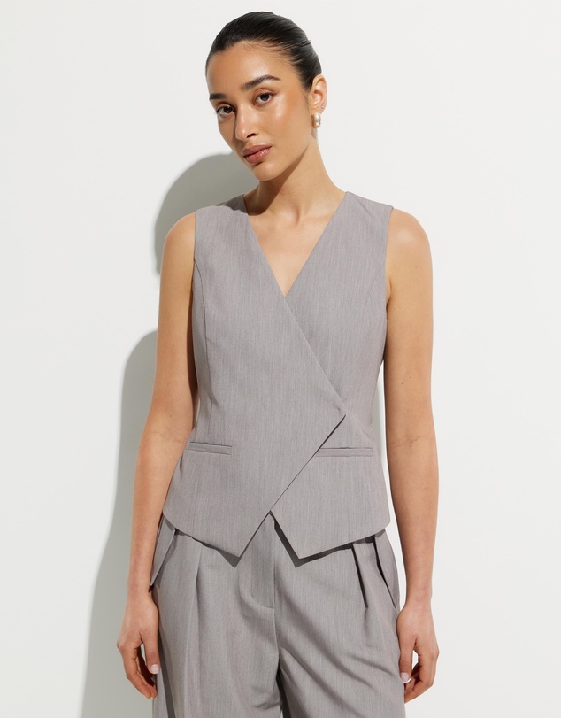 Calli - Dalby Wrap Vest