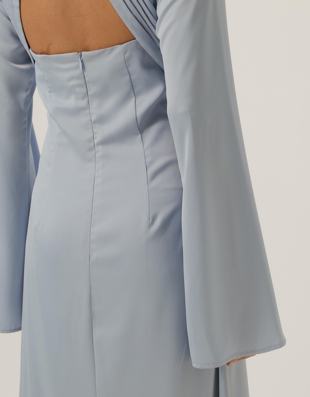 Tussah - Bec Long Sleeve Satin Maxi Dress