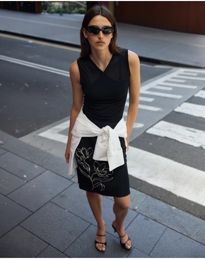 Minima Esenciales - Deya Semi Sheer Wrap Tank