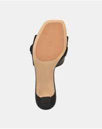 GUESS - Dittara Heeled Sandals