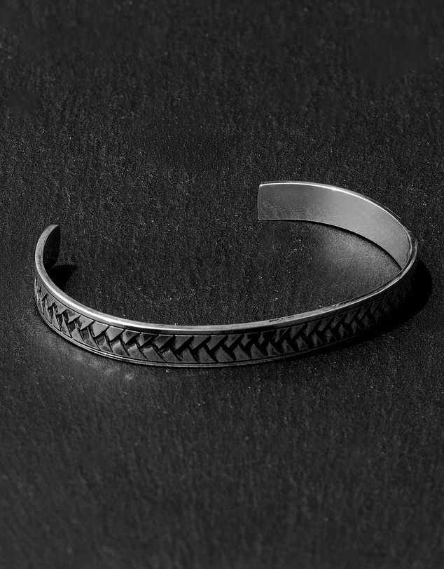 Kuzzoi - ICONIC EXCLUSIVE - Braided Cuff Bracelet in Oxidised 925 Sterling Silver
