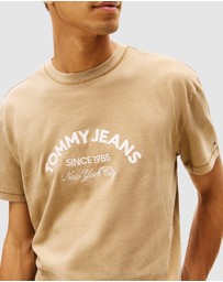 Tommy Jeans - Regular Center Arch SS T-Shirt