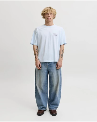 Jack & Jones - Joratocha SS Crew Neck Sketch Back Tee