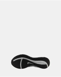 Nike - Downshifter 13