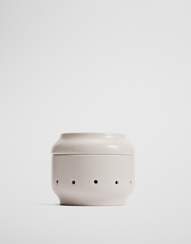 Country Road - Miari Garlic Holder