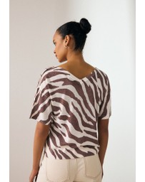 NEXT - V-Neck Gem Button Linen T-Shirt