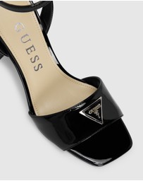 GUESS - Gelyae Block Heels