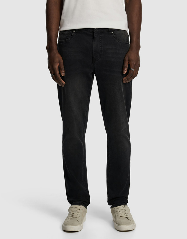 yd. - Lennon Slim Jean