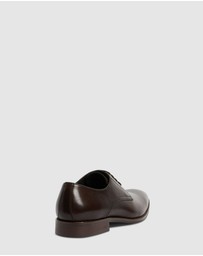 yd. - Marble Leather Dress Shoe