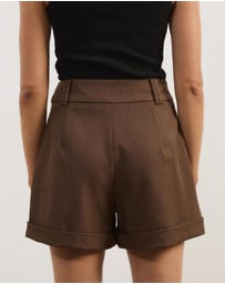 Atmos&Here - Sierra Tailored Cuff Shorts
