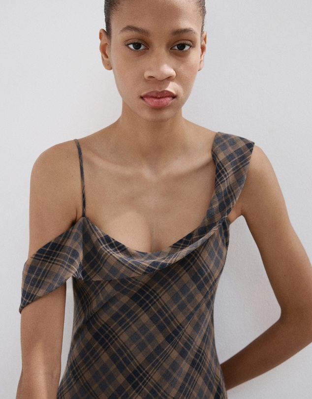 M.N.G - Socket Dress